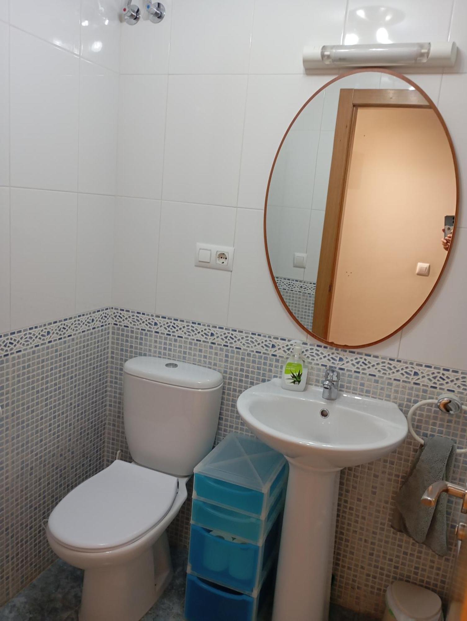 Apartment Panes, Asturias Panes